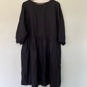 Tradlands Black Midi Dress